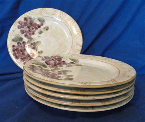 Oneida Veneto Dinnerware