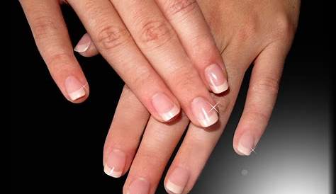 Ongle Resine French Manucure Pose Résine Mains Avec Vernis Permanent Institut