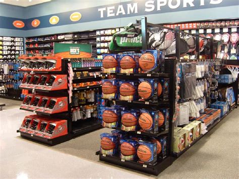 online sporting goods retailers