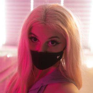 onlyfans aurelia baker