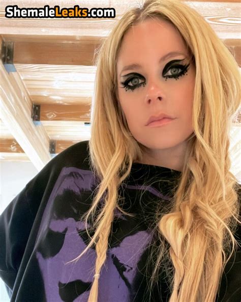 onlyfans avril leaks