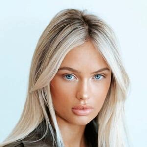 onlyfans caroline wick