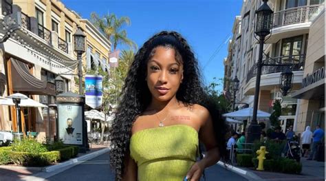 onlyfans frost brooklyn