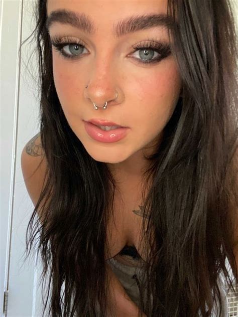 From Myth to Miracle: Why Everyone’s Obsessed with Misty Stone!