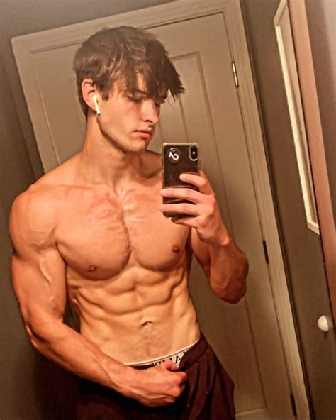 onlyfans jones darrell leaks