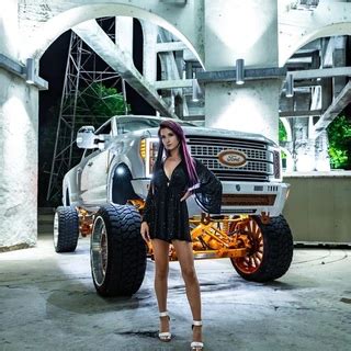 onlyfans justine wolf