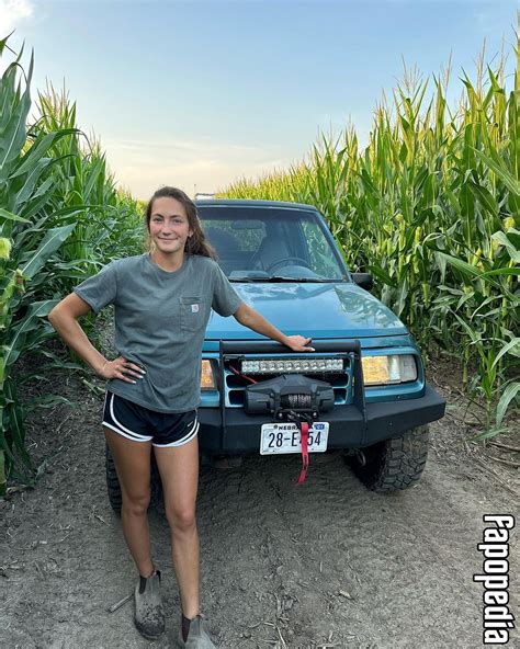 onlyfans laura farms