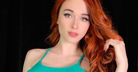 onlyfans leajs amouranth