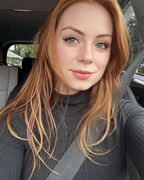 onlyfans maxine mayer