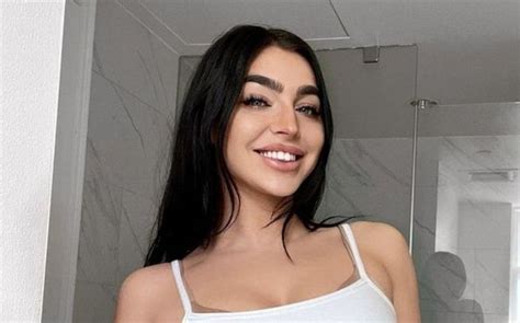 onlyfans onlyfans emily