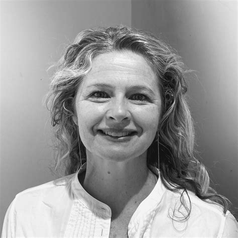 Jasmine Llamas Sizzle: When Fantasy Meets Fact in the Most Unreal Way!