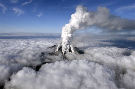 ontake volcano eruption 2014