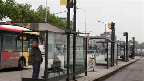 openbaar vervoer naar charleroi airport