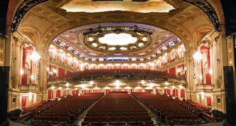 opera house theater boston