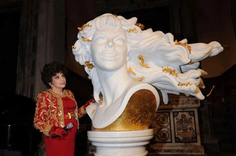 opere di gina lollobrigida