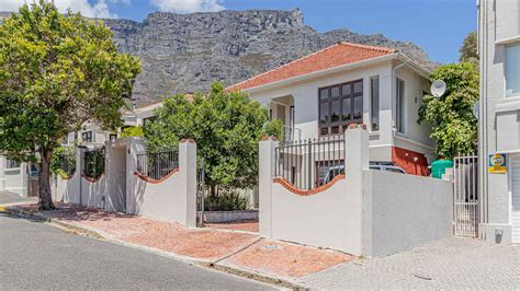 oranjezicht houses for sale