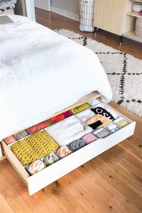 Bedroom Organization Ideas for More Spacious Room