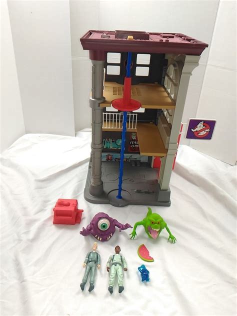 original ghostbusters firehouse toy