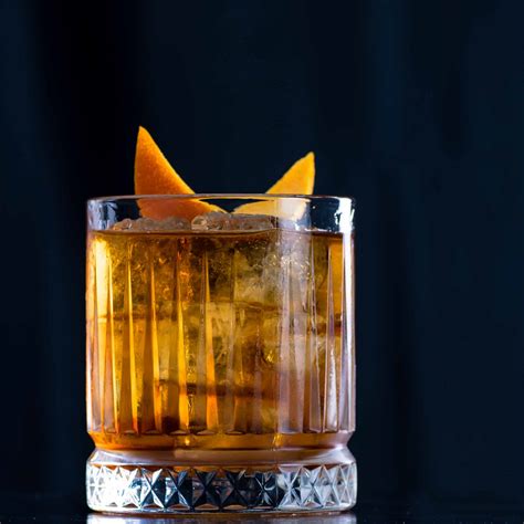 original old fashioned cocktail
