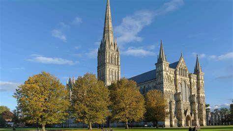 original site of salisbury cathedral old