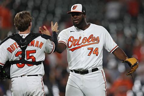 orioles flop in pitching and defense
