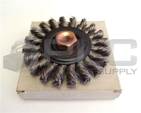 Osborn Brush Distributor