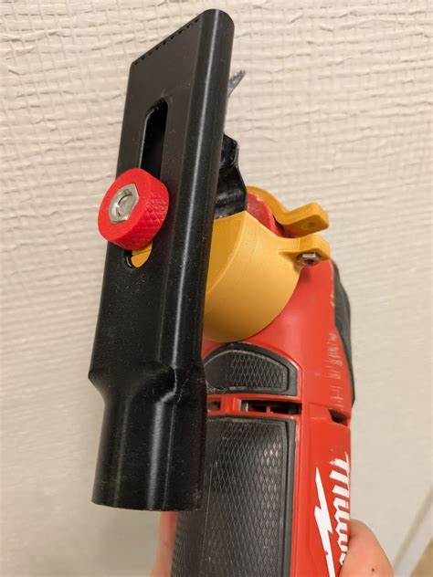 Oscillating Tool Vacuum Attachment