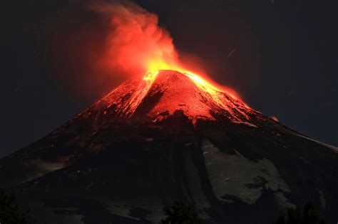 osorno chile volcano eruption