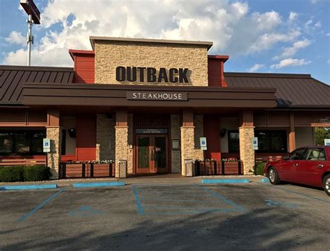 outback steakhouse in lexington