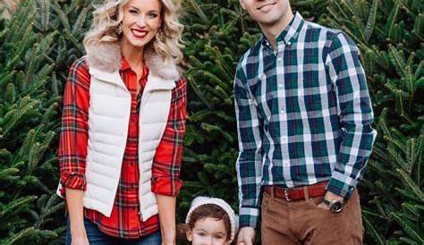 Outdoor Christmas Photo Outfit Ideas