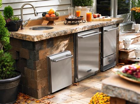 Discover the Ultimate Guide to Outdoor Kitchen Sinks | Transform Your Outdoor Oasis