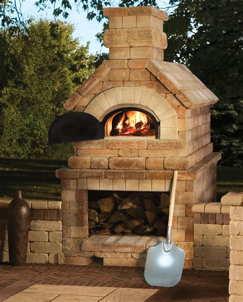 th?q=outdoor%20wood%20fired%20pizza%20oven