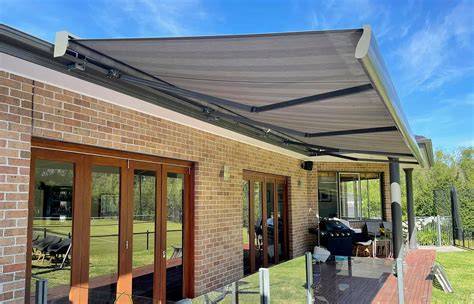 outdoor awning melbourne