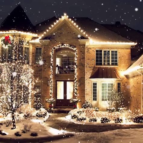 10 Festive Outdoor Christmas Light Ideas for Your Yard