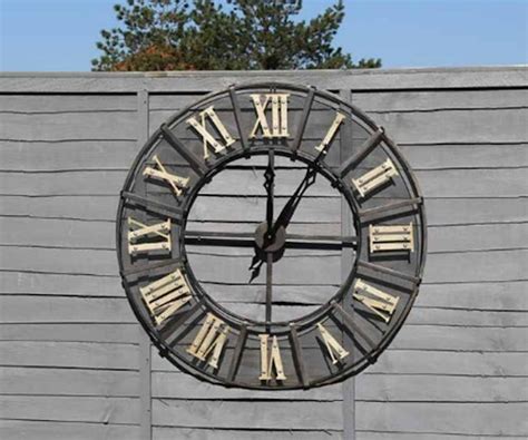 Outdoor Clocks For Gardens