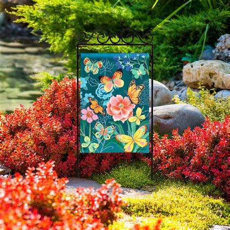 Incredible Outdoor Decorative Flags References