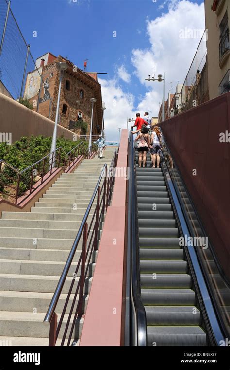 outdoor escalator barcelona