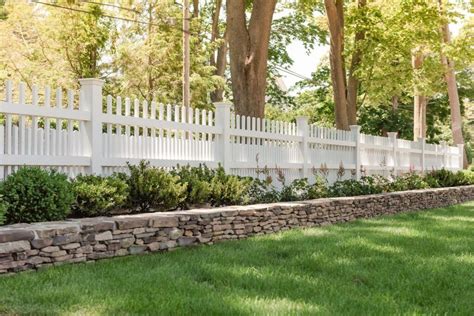 Outdoor Fences Ideas