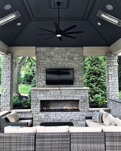 Outdoor Fireplace With Tv
