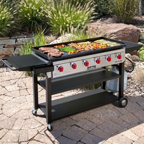 Outdoor Grill With Burner