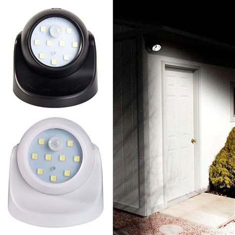 Outdoor Light With Night Sensor