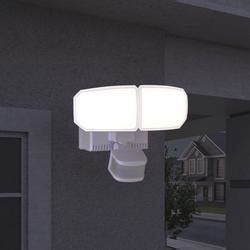Outdoor Light With Outlet Menards