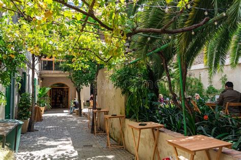 outdoor lunch barcelona