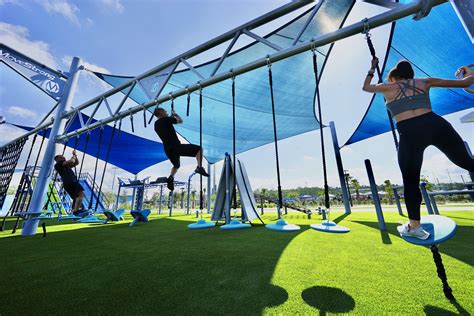 outdoor obstacle course equipment