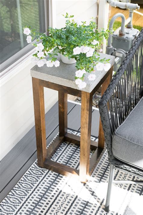 Outdoor Patio Side Table Ideas