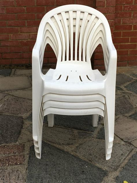 Outdoor Plastic Stackable Chairs