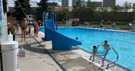 Outdoor Pools Edmonton Open