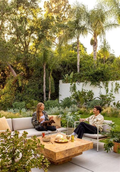 outdoor vibes meaning