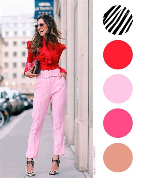 Outfit Rojo Con Rosa