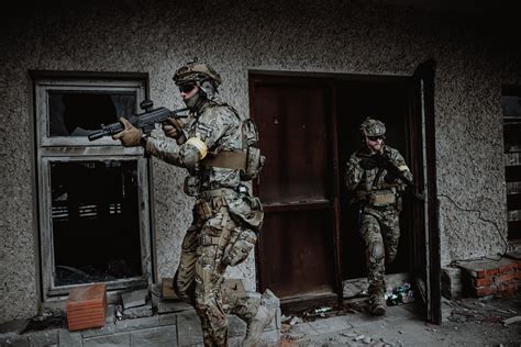 Pin on Airsoft Loadouts